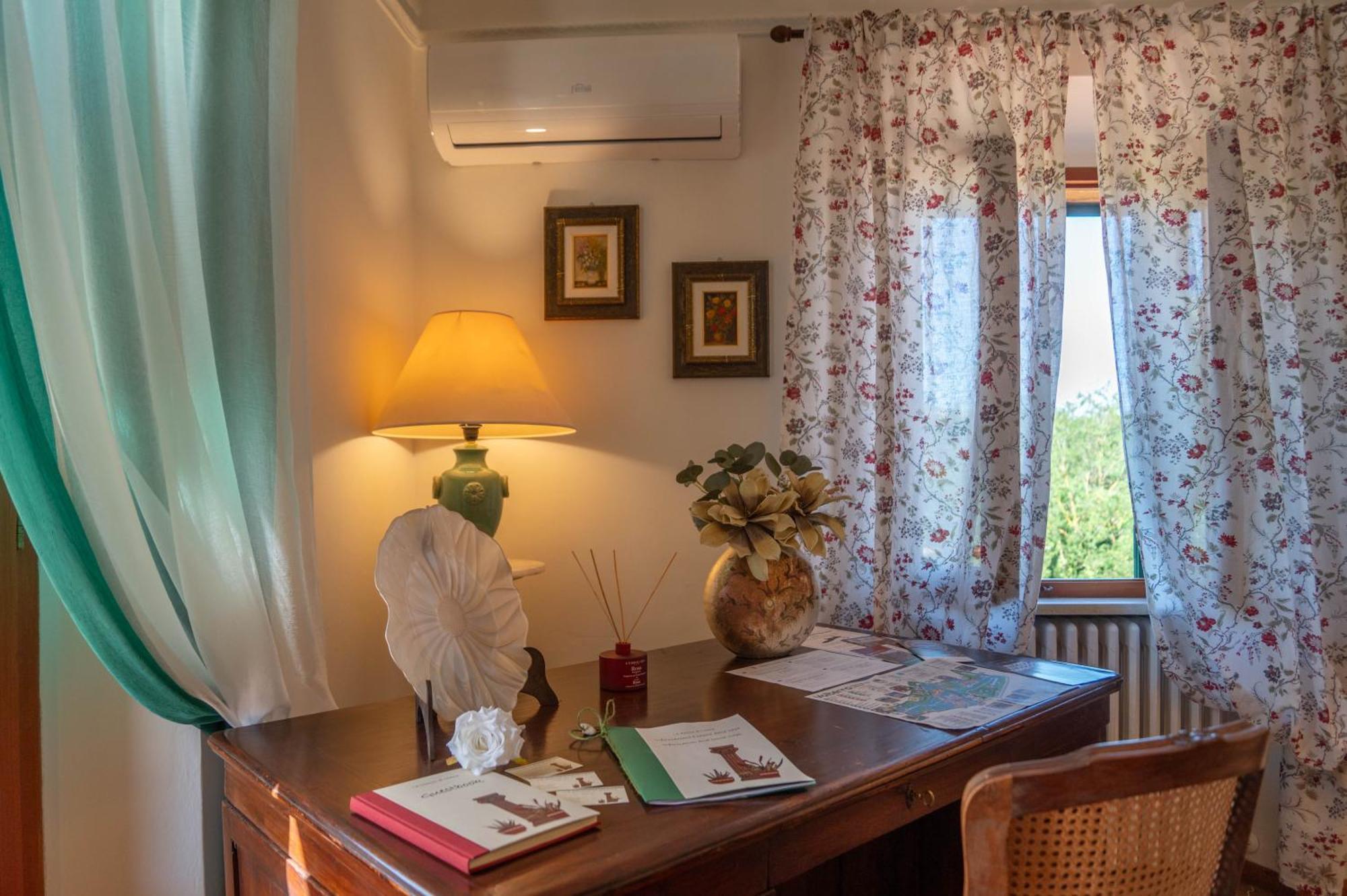 Apartamento La Domus Di Marta Volterra Exterior foto